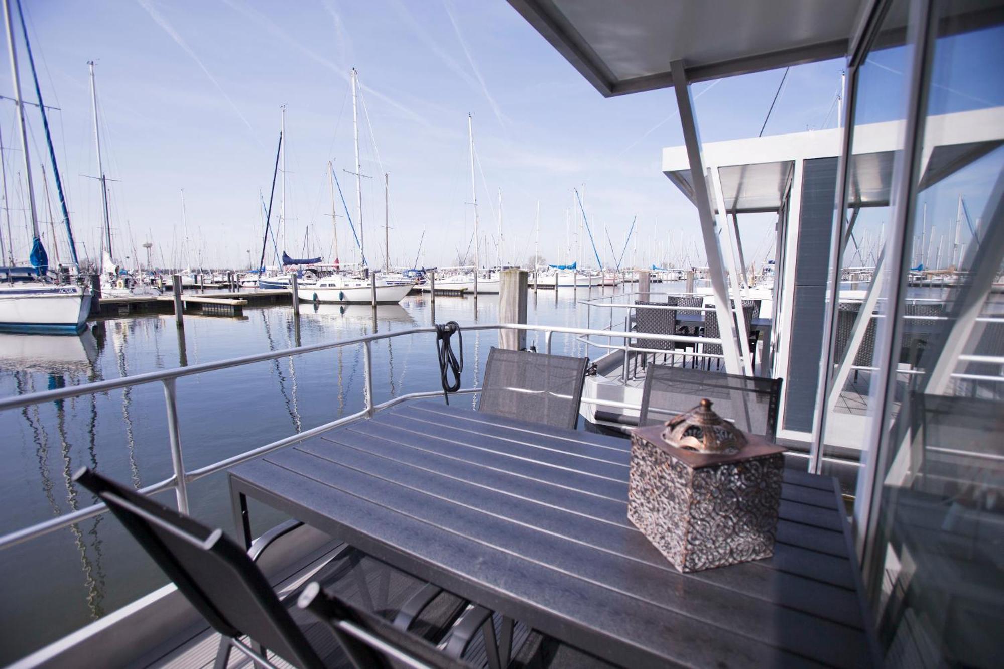 Marinaparcs Almere Exterior foto